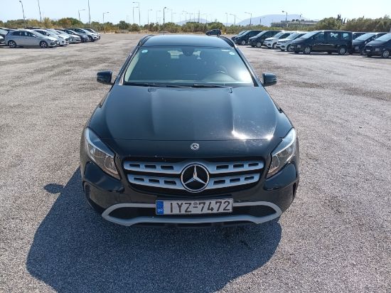 Εικόνα της MERCEDES-BENZ GLA 180 1.6 156HP