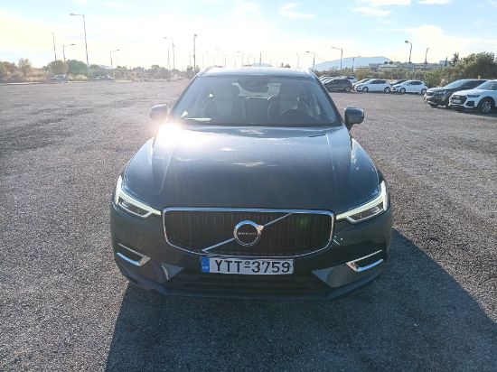 Εικόνα της VOLVO XC60 2.0H T8 MOMENTUM 390HOAUT