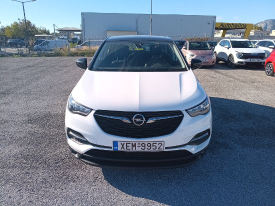 Εικόνα της OPEL GRANDLAND BUSIN.1.2 S&S 130HP