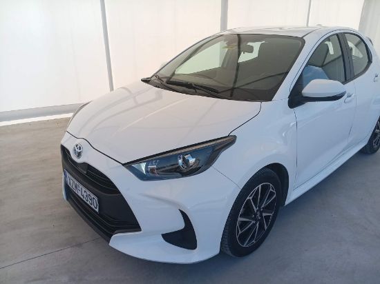Εικόνα της TOYOTA YARIS 1.5 HYBRID BUSINESS