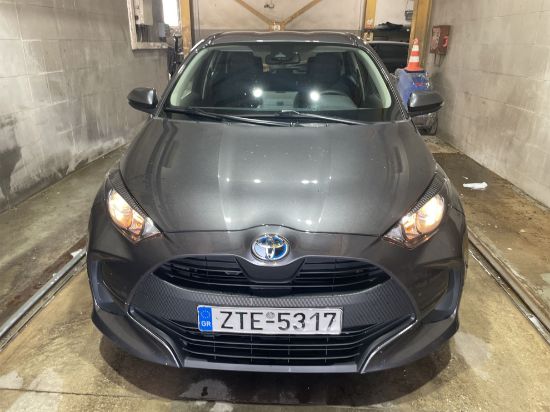 Εικόνα της TOYOTA YARIS HYBRID 1.5H 5D AUT ACTIV