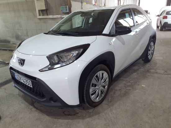 Εικόνα της TOYOTA AYGO CROSS X 1.0 VVT-I 12V X P